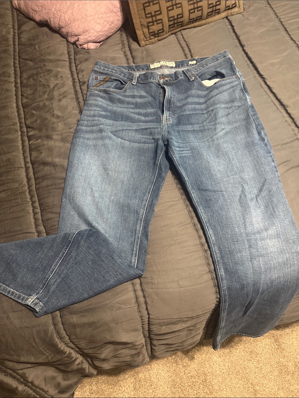 Ariat Women's Boot Cut Jeans in Medium Blue Wash
